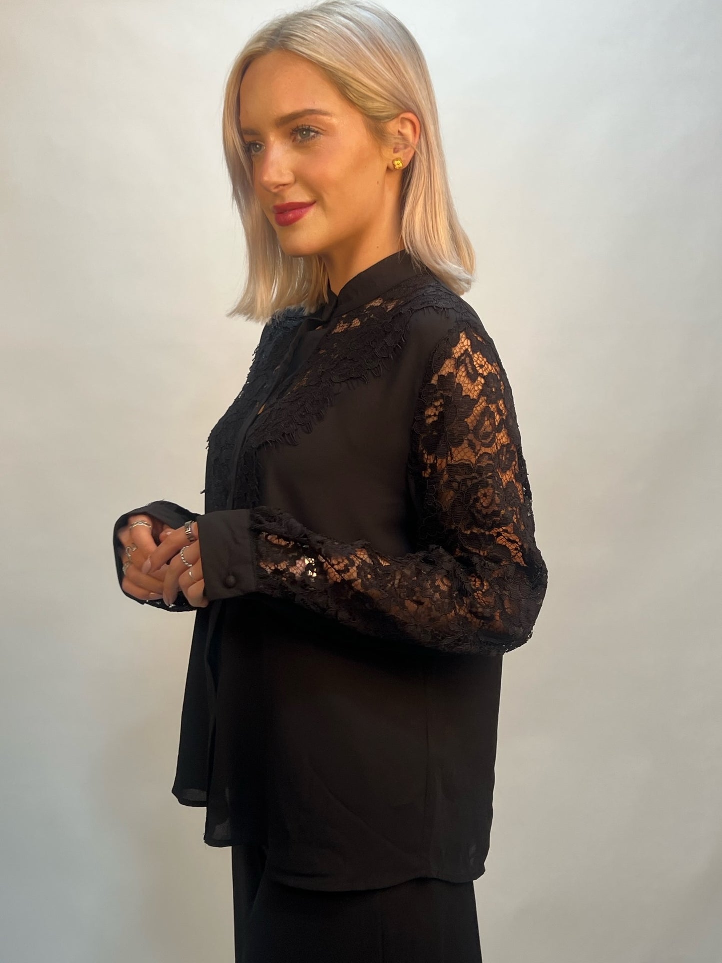 Lipstick - Lace detail Shirt - M2218