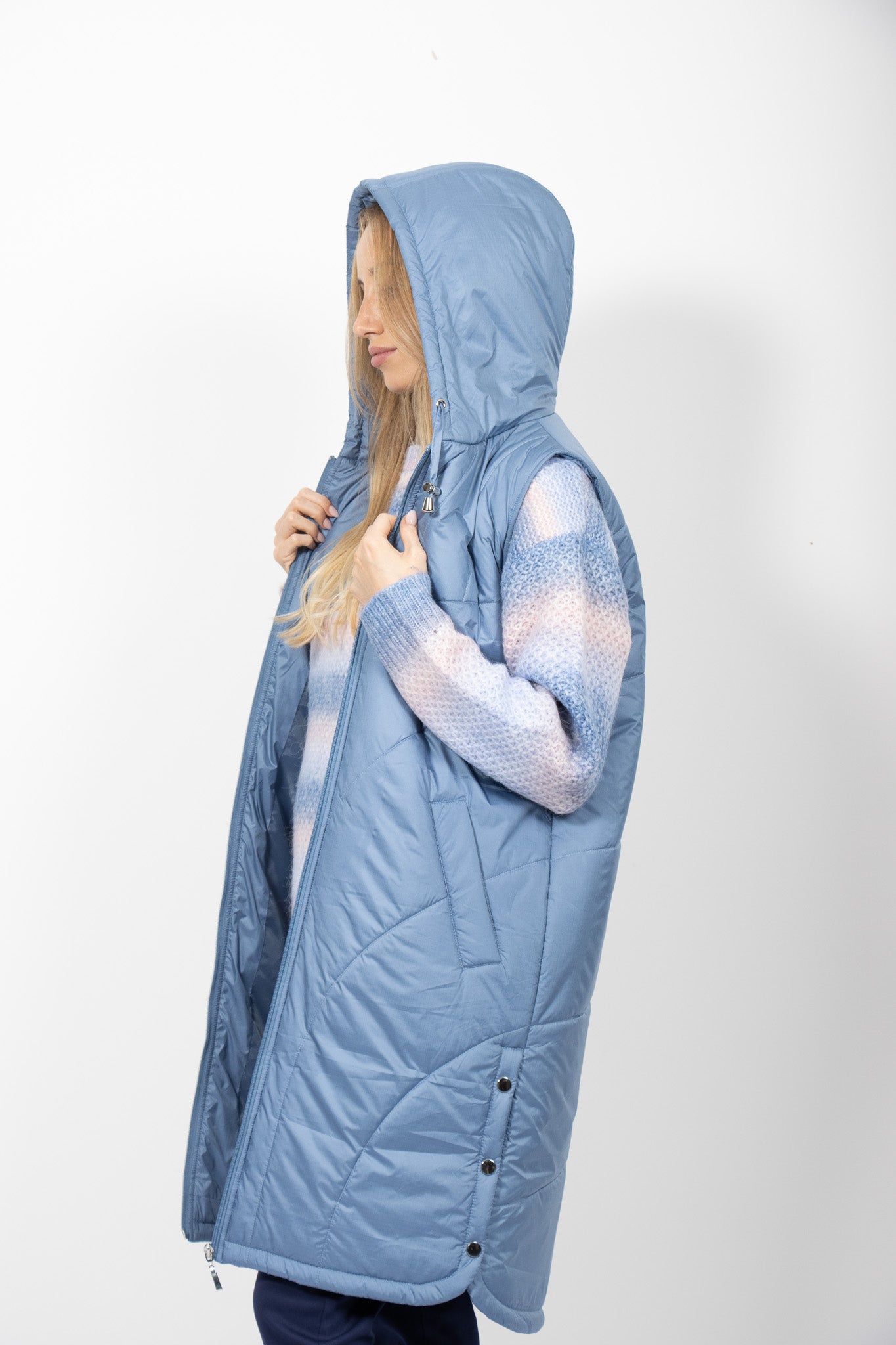 Jessica Graaf - Quilted Hooded Long Gilet - 26009