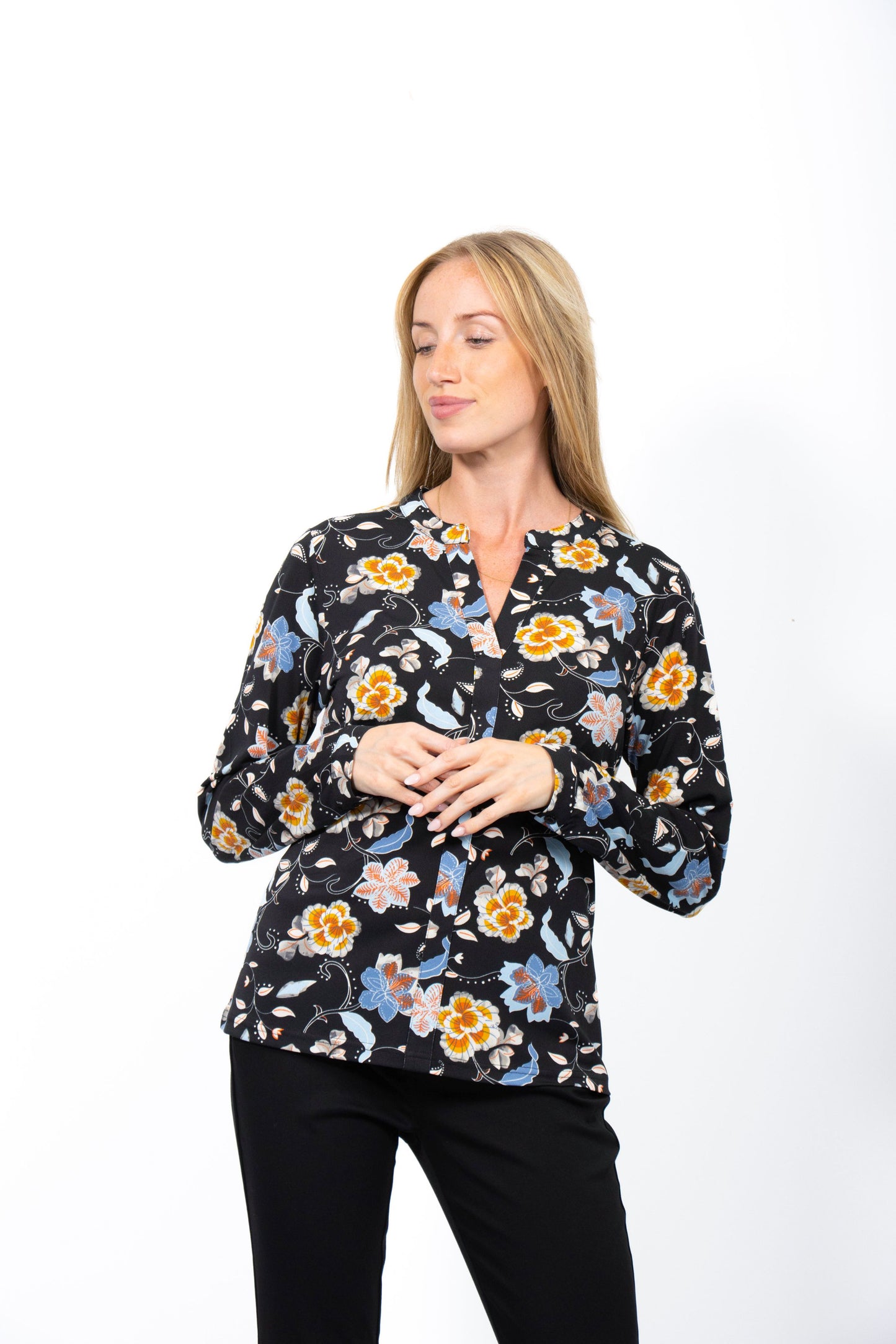 Jessica Graaf - V-Neck Printed Longsleeved Top - 26553