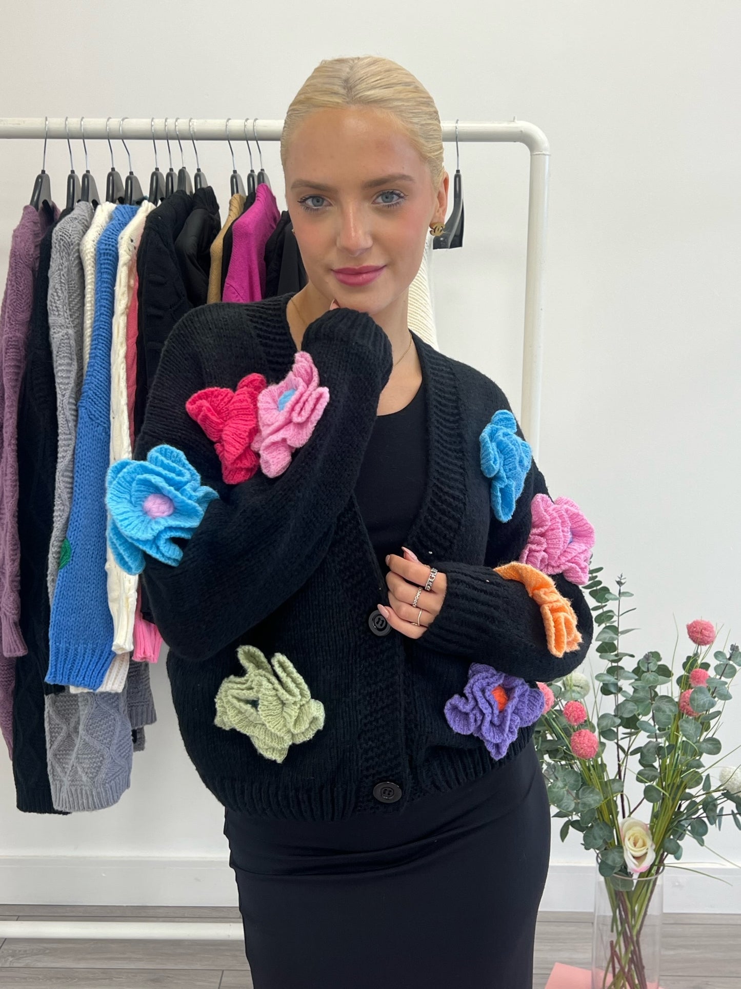 Lipstick - Knit Cardigan with Flower - ZM20001