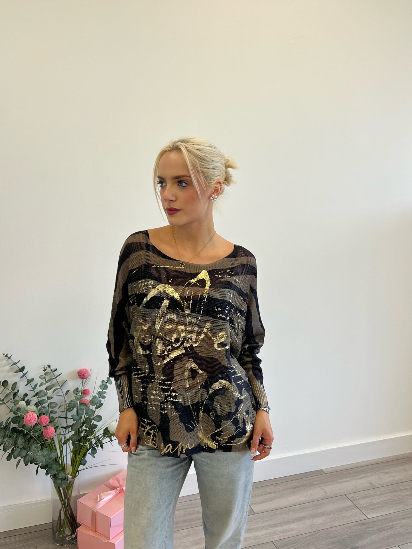 Lipstick - Butterfly Print Top - 52000bp