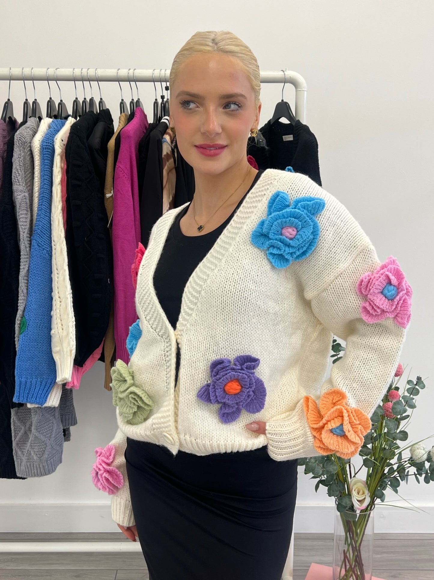Lipstick - Knit Cardigan with Flower - ZM20001