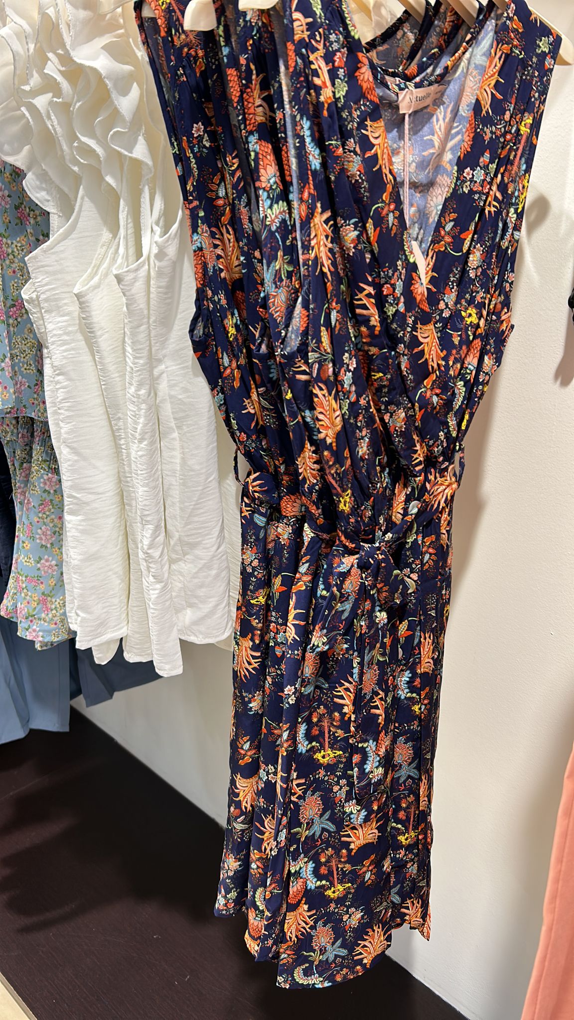 Actuelle - Floral Print Dress - 23E147