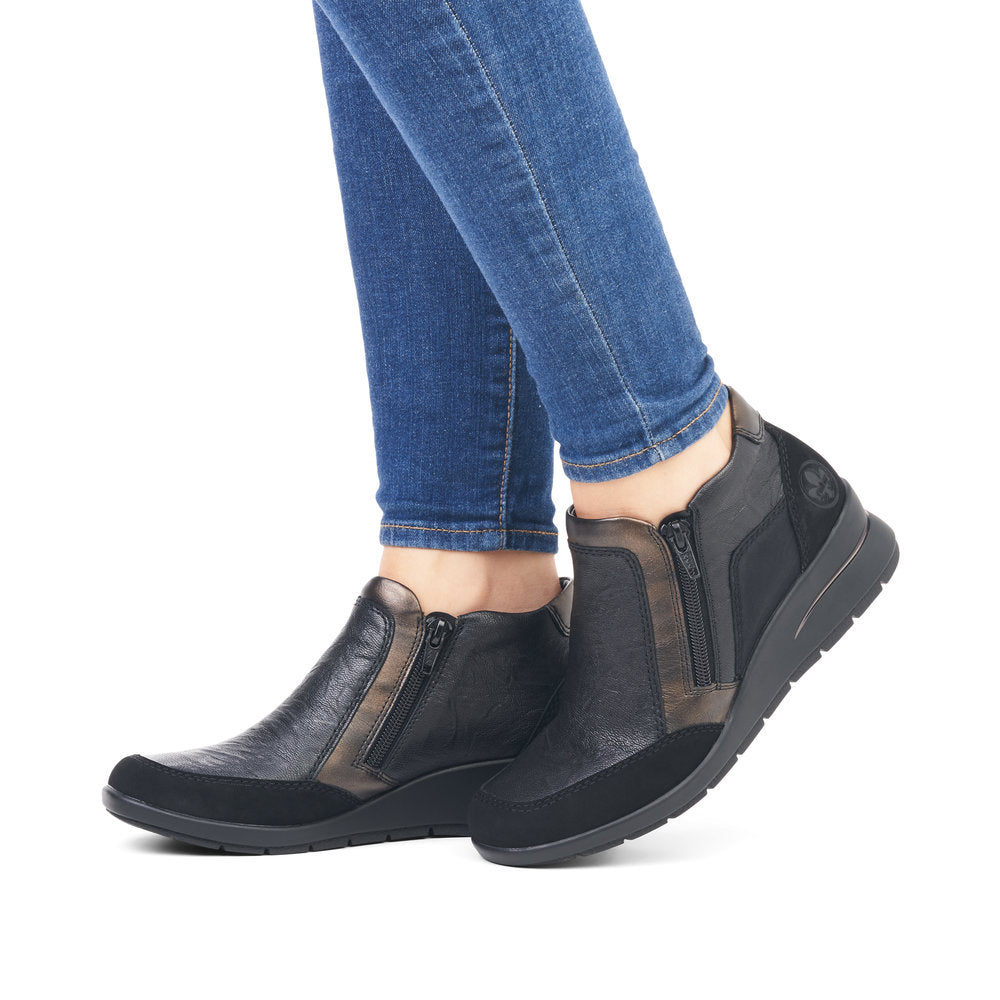 Rieker - Low Wedge Ankle Boot - L4851