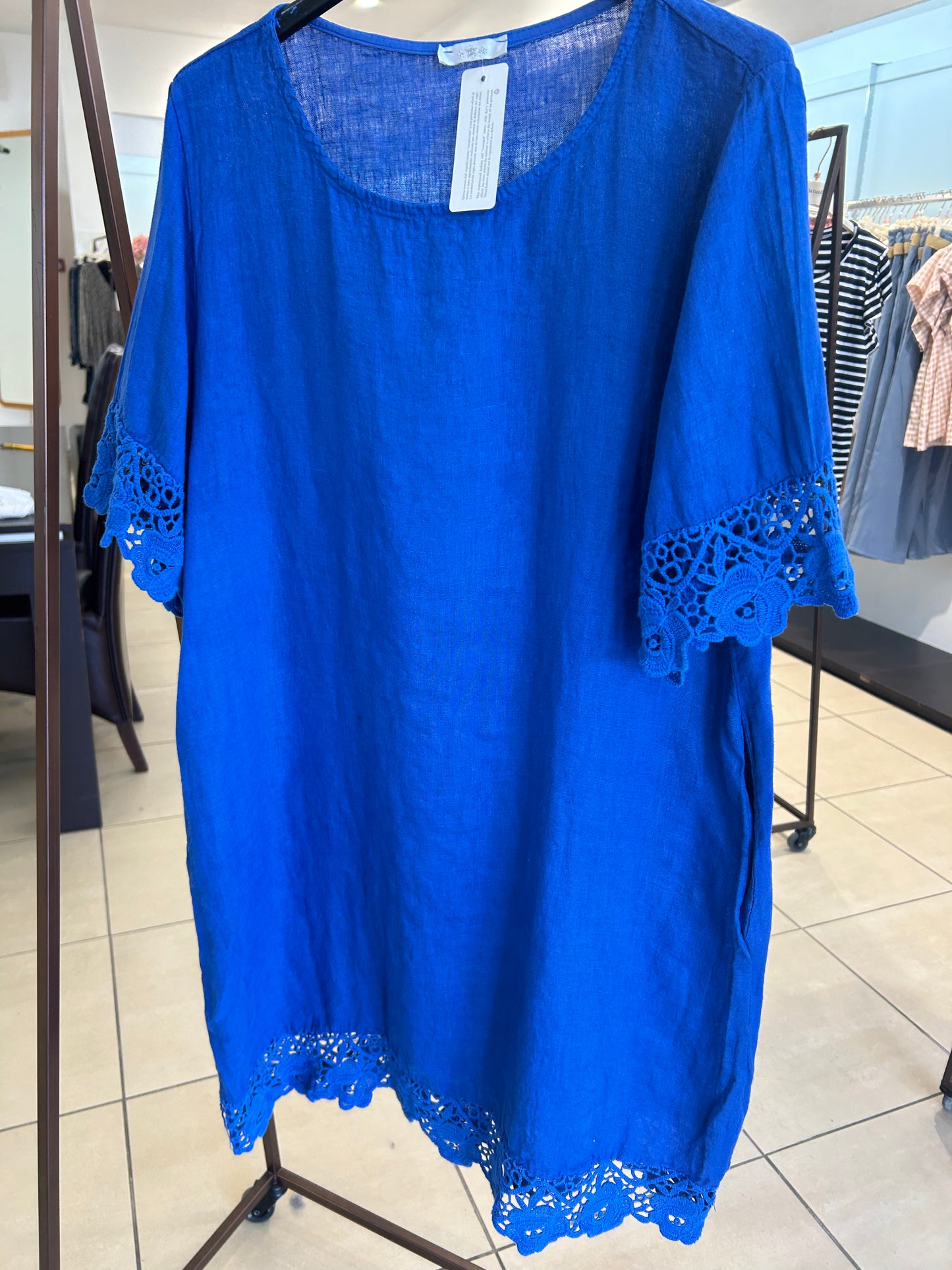Lipstick - Lace End Linen Tunic - 5508