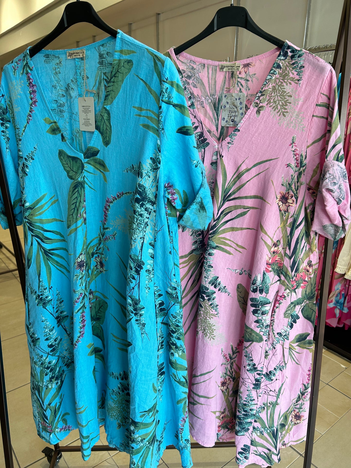 Lipstick - V-Neck Flower Print Dress - 10983