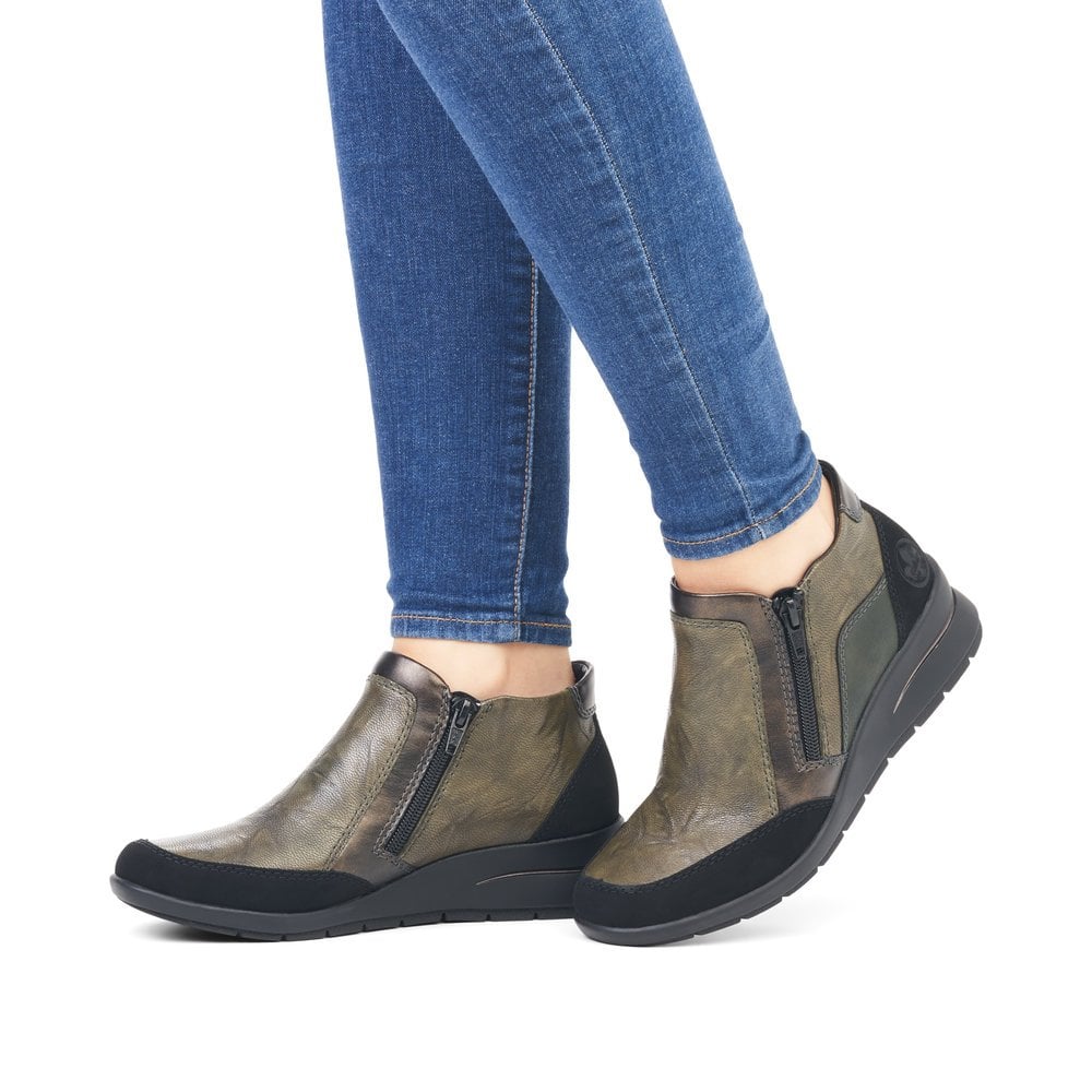 Rieker - Low Wedge Ankle Boot - L4851