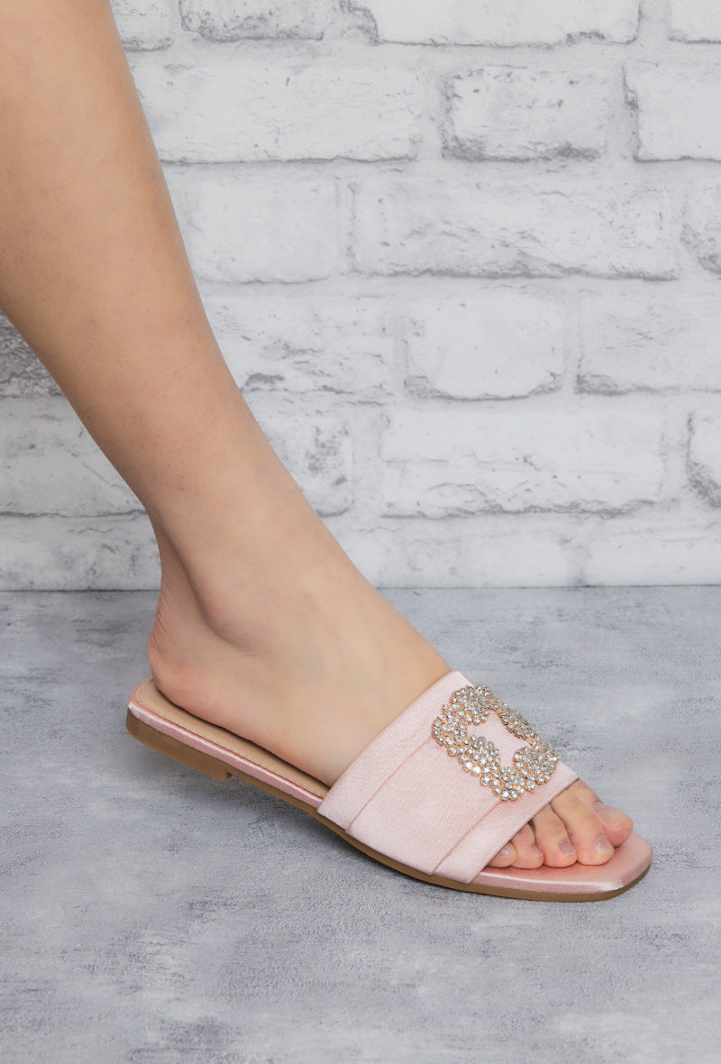 Lipstick - Flat Mules - GQ51