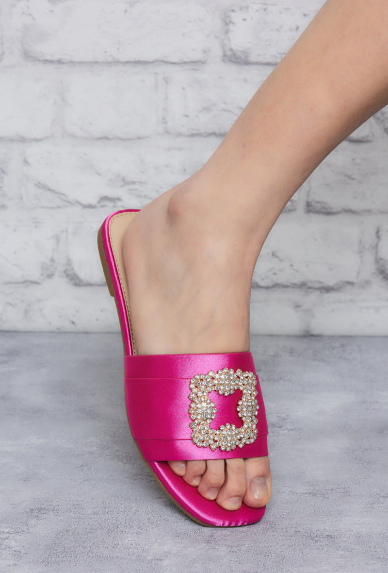 Lipstick - Flat Mules - GQ51