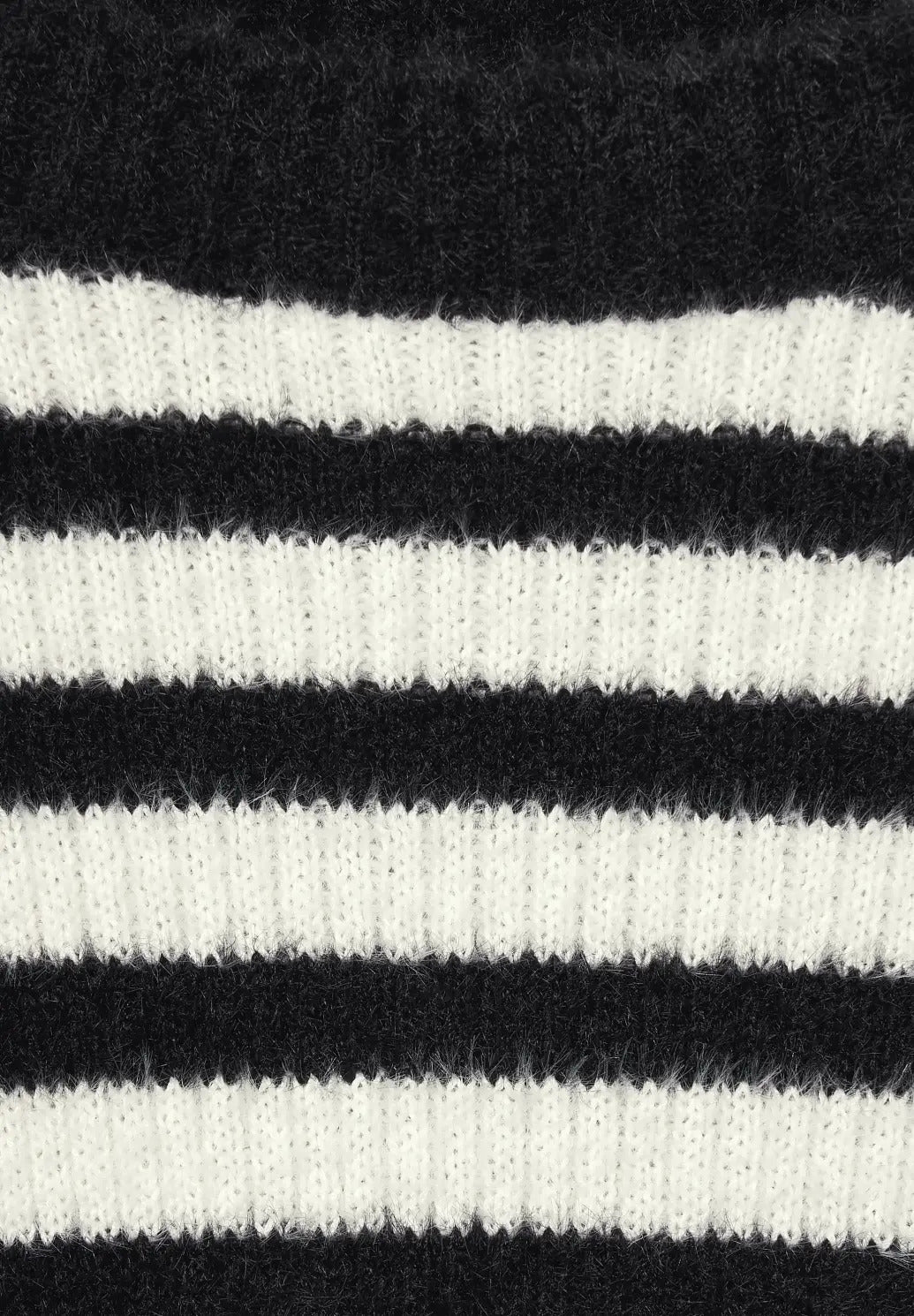 Cecil - Stripe Feather Yarn Pullover - 302608
