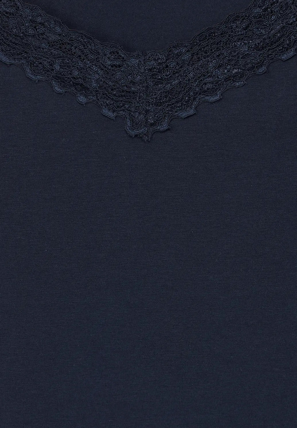 Street One - V-Neck Top with Lace - 320122