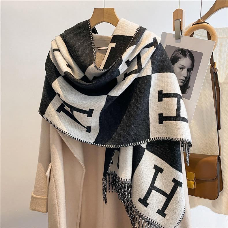 DRB - H-Fringe Scarf - H Fringe