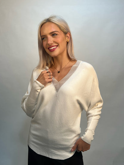 Lipstick - V-Neck Knit Top - ZM1710