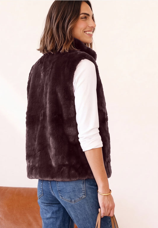 Street One - Fake fur waistcoat - St 220318