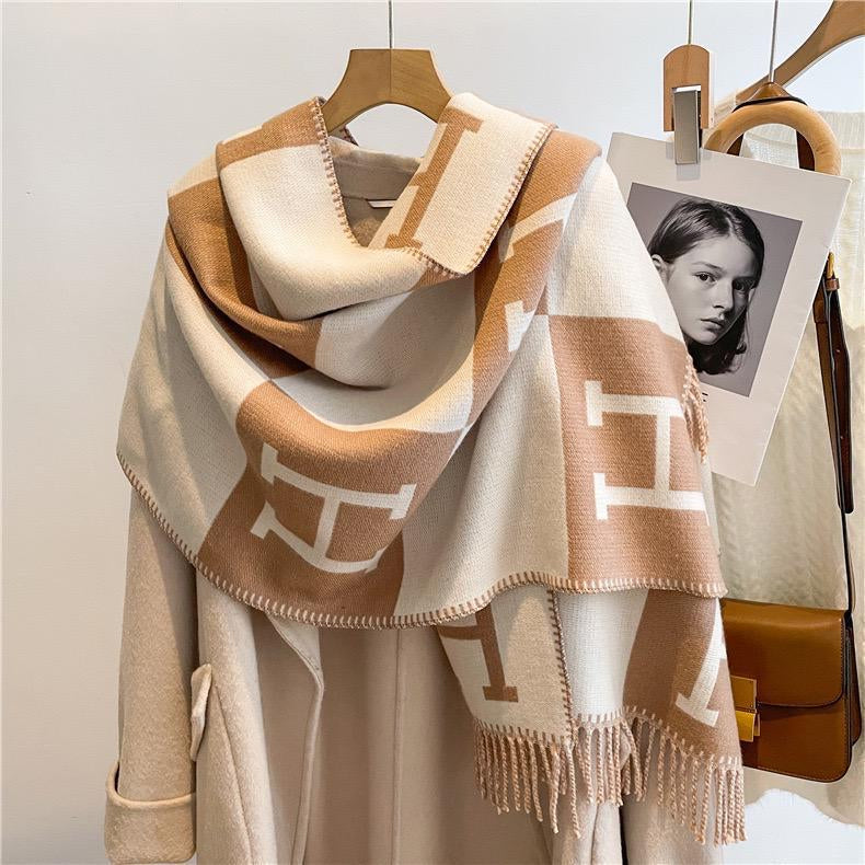 DRB - H-Fringe Scarf - H Fringe