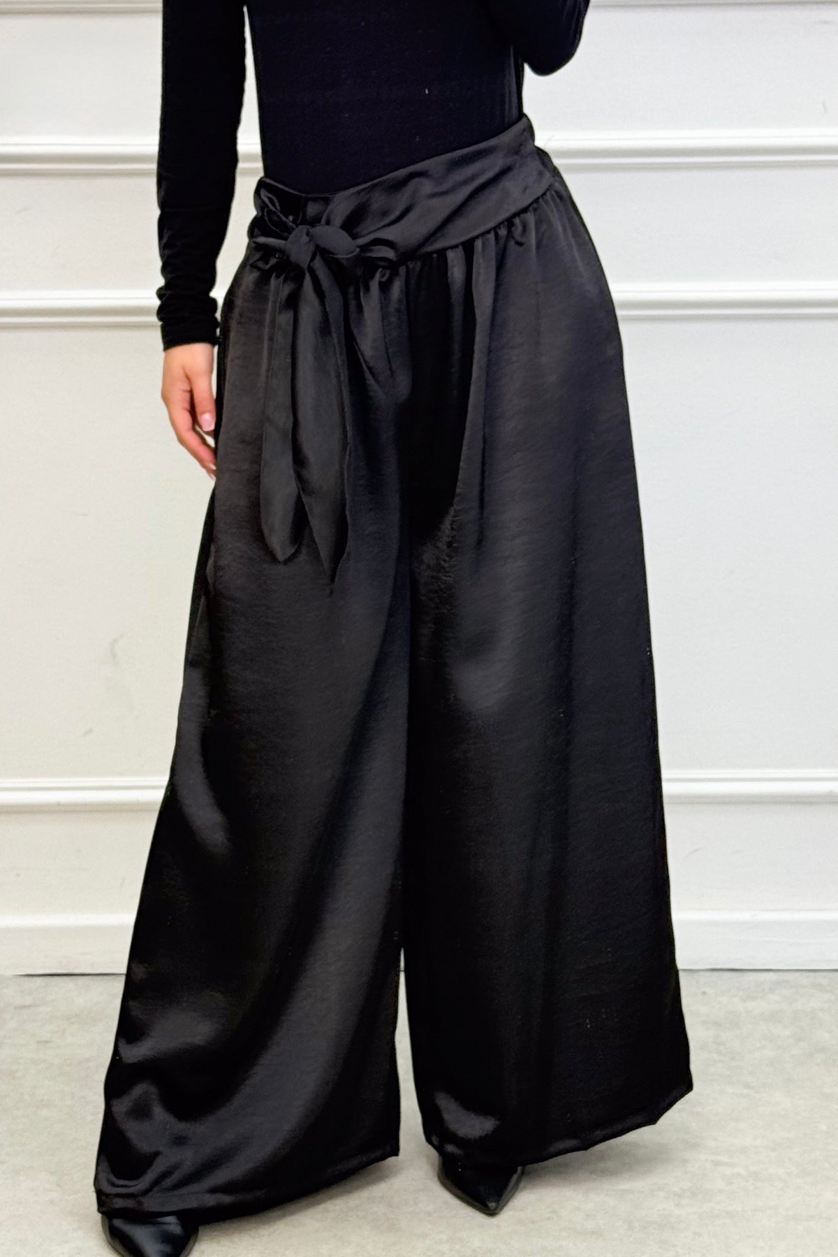 Lamiar - Satin trousers - Lam 50793