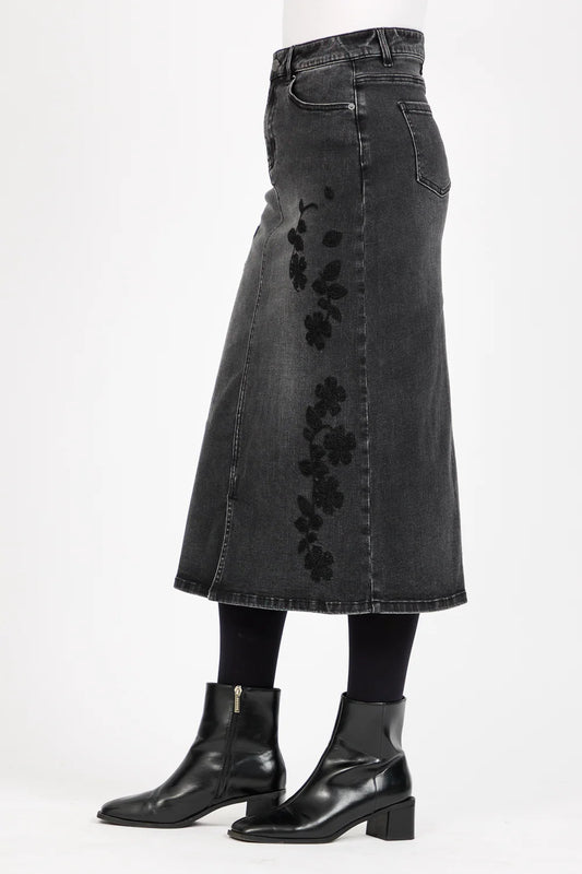 Mudflower - Black denim skirt - Mud 26mf-353