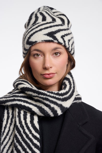 Rino & Pelle - Zebra print beanie - R+p Vlora